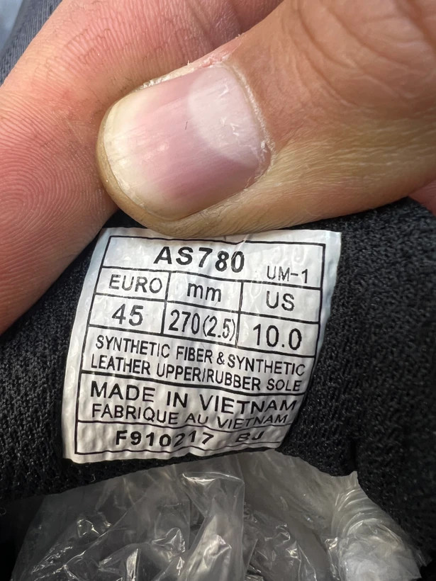 کتونی ورزشی آسیکس Asics طوسی مشکی – مناسب دویدن و تمرین